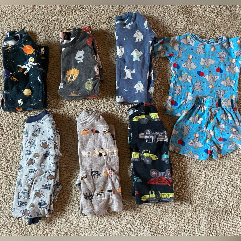 Assorted 3T Pajama Sets